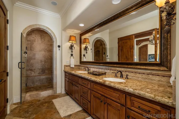 17867 Joyas Ct., Poway, California 92064