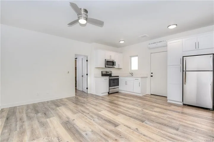 375 Termino Avenue G, Long Beach, California 90814