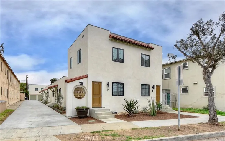 375 Termino Avenue G, Long Beach, California 90814