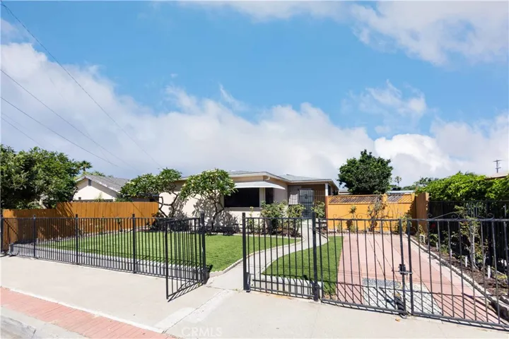 1320 Higgins Street, Oceanside, California 92058