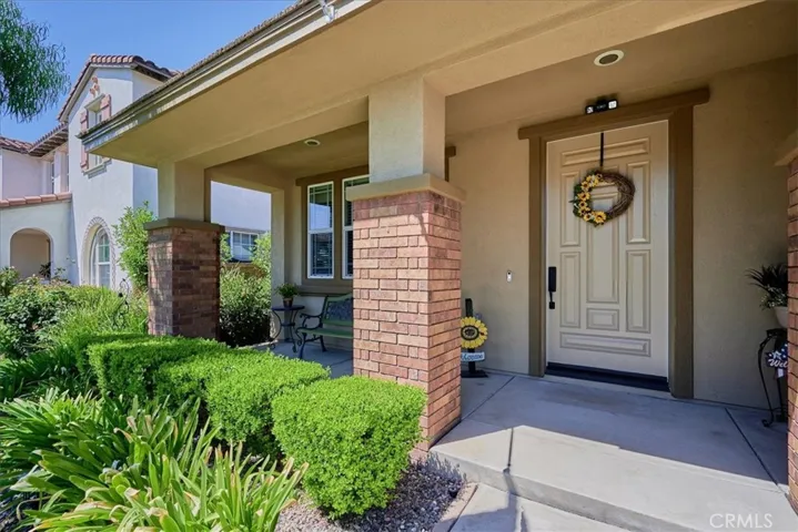 14508 Meadowbrook Lane, Eastvale, California 92880