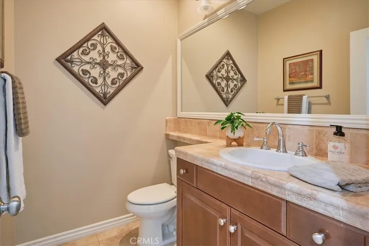 14508 Meadowbrook Lane, Eastvale, California 92880