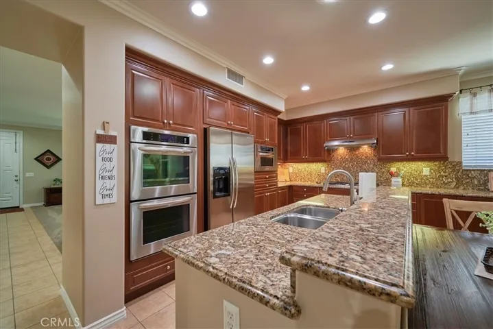 14508 Meadowbrook Lane, Eastvale, California 92880