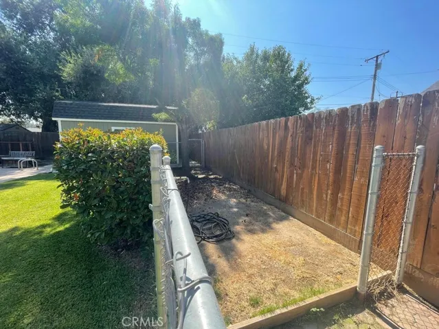918 S Redwood Drive, Visalia, California 93277