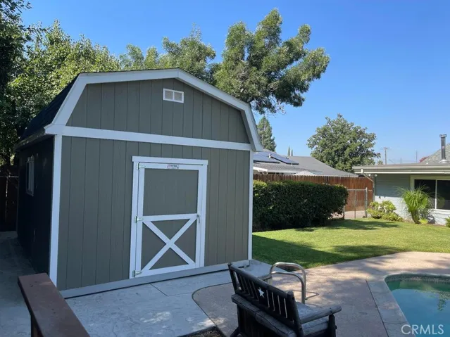 918 S Redwood Drive, Visalia, California 93277