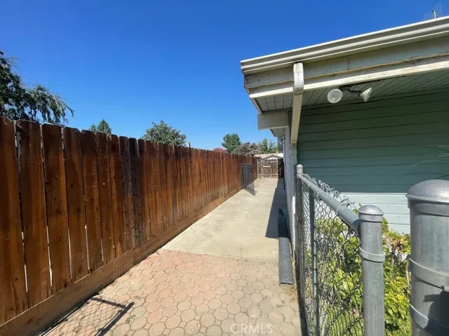 918 S Redwood Drive, Visalia, California 93277