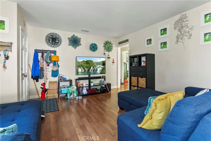 5613 Clark, Lakewood, California 90712