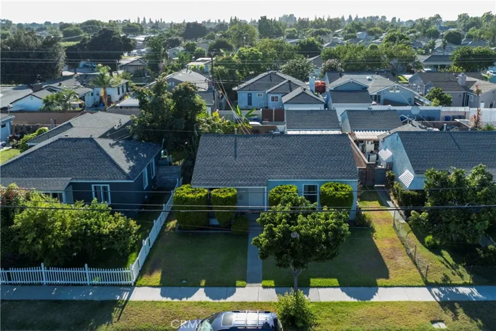 5613 Clark, Lakewood, California 90712