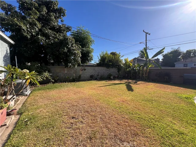 5613 Clark, Lakewood, California 90712