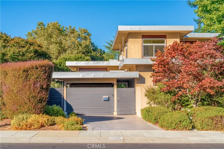 1523 Hamilton Avenue, Palo Alto, California 94303