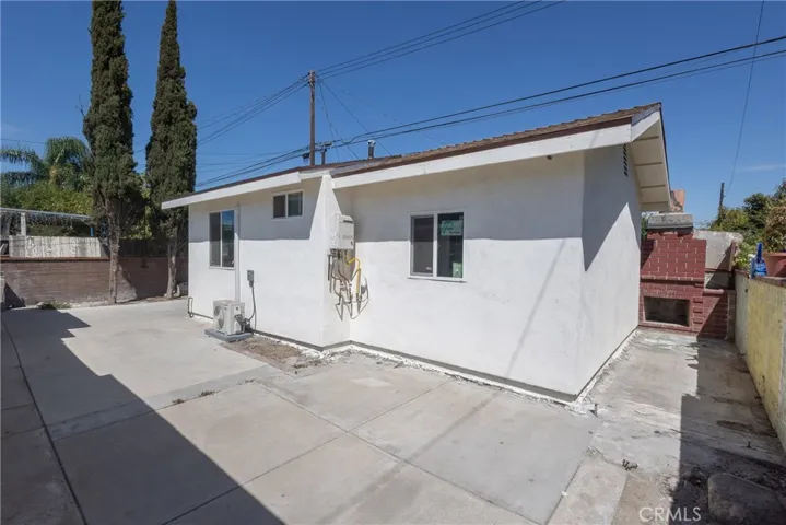 1594 Rialto Avenue, Colton, California 92324