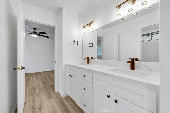 676 S Pathfinder Trail, Anaheim Hills, California 92807