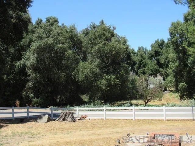 2571 Lakeshore, Campo, California 91906