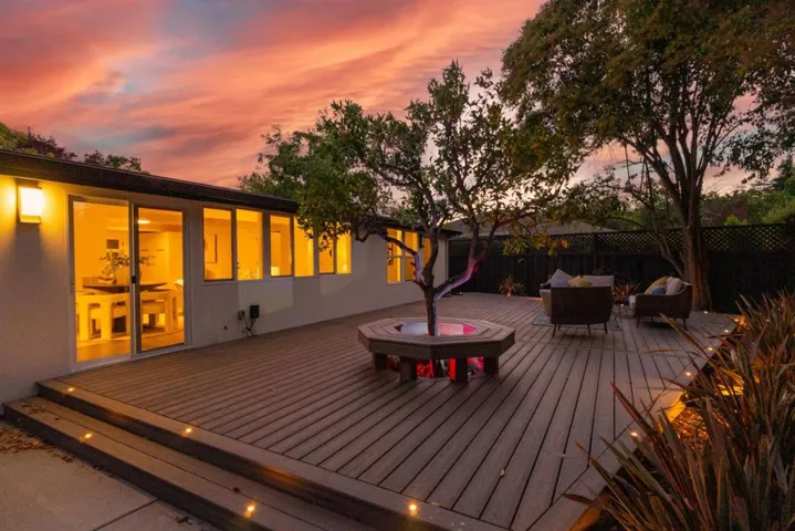 850 Wintergreen Way, Palo Alto, California 94303