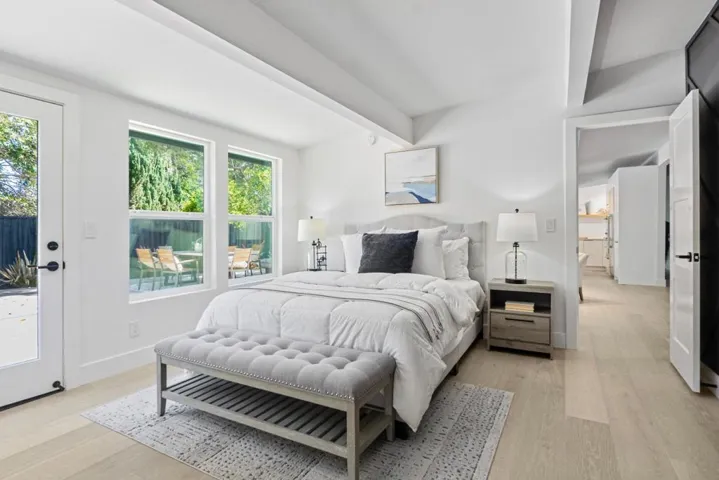850 Wintergreen Way, Palo Alto, California 94303