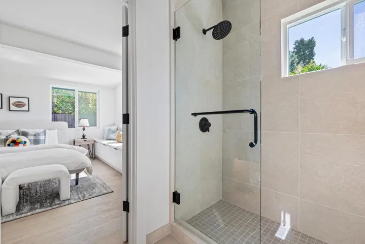 850 Wintergreen Way, Palo Alto, California 94303