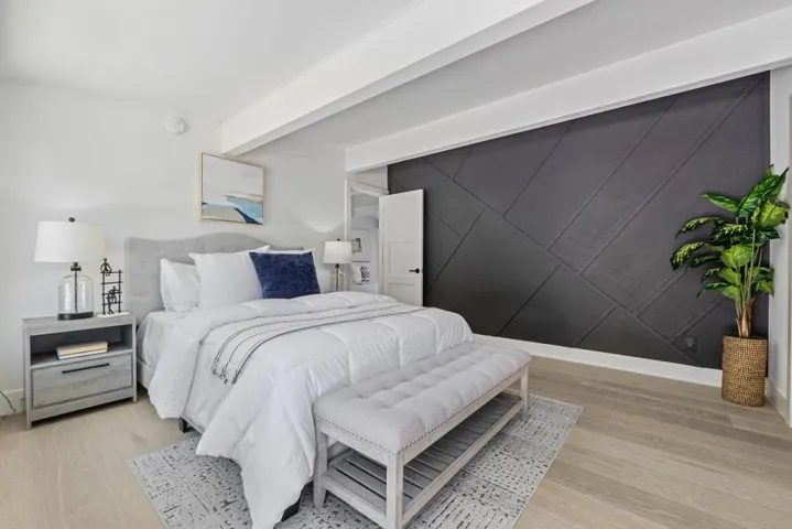 850 Wintergreen Way, Palo Alto, California 94303