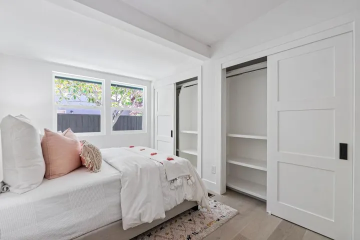 850 Wintergreen Way, Palo Alto, California 94303