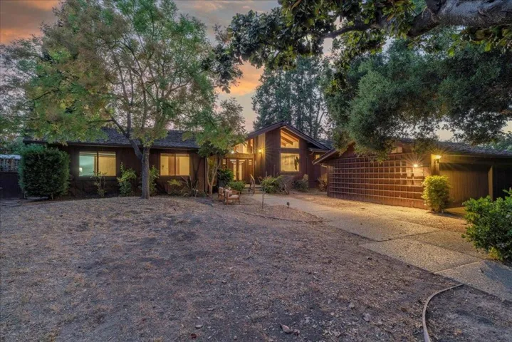 14131 Woodview Lane, Saratoga, California 95070