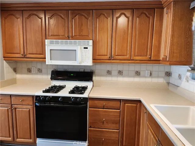 215 Doverfield Drive 59, Placentia, California 92870