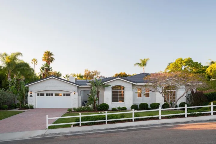 540 Park Ln, Encinitas, California 92024