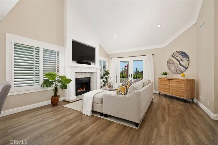 618 Via Espiritu, San Clemente, California 92672