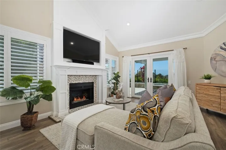 618 Via Espiritu, San Clemente, California 92672