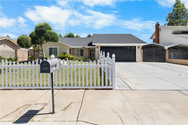3895 New Haven Drive, Riverside, California 92505