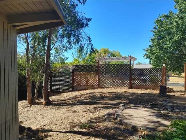 2276 Oak Knoll Way, Oroville, California 95966