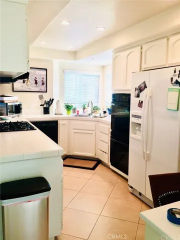 8105 Surfline Drive A, Huntington Beach, California 92646