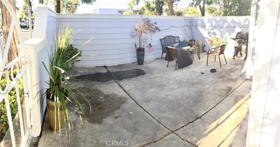 8105 Surfline Drive A, Huntington Beach, California 92646