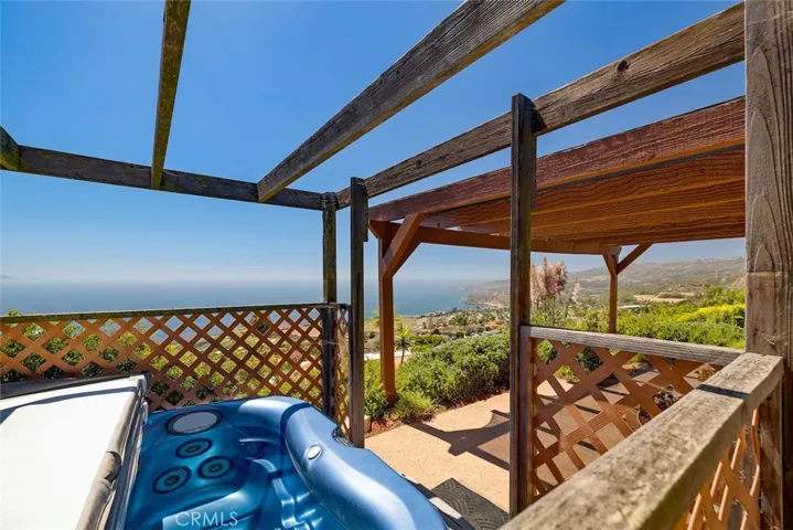 3418 Seaglen Drive, Rancho Palos Verdes, California 90275