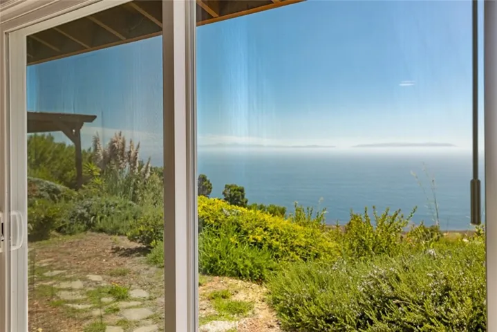 3418 Seaglen Drive, Rancho Palos Verdes, California 90275