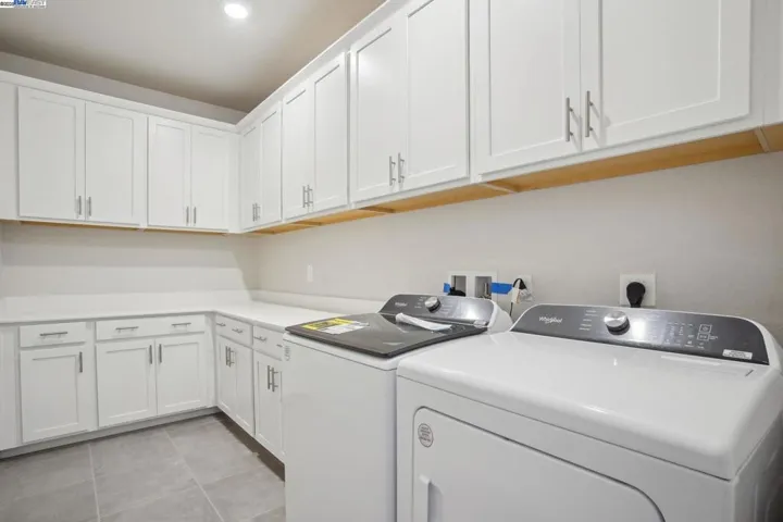 5325 Cardinal Street, Antioch, California 94509
