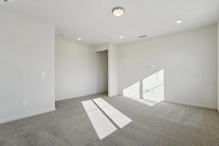 5325 Cardinal Street, Antioch, California 94509