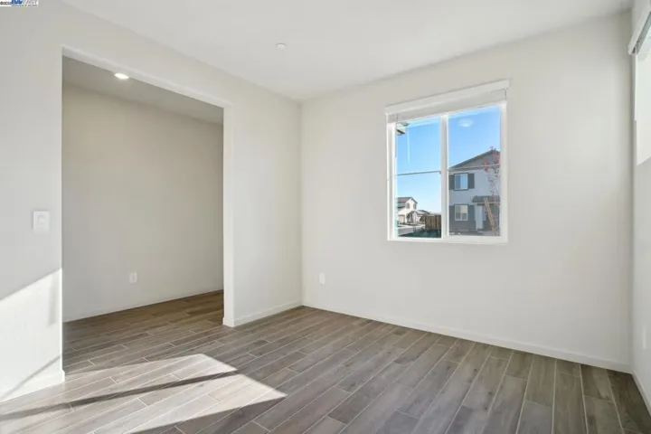 5325 Cardinal Street, Antioch, California 94509