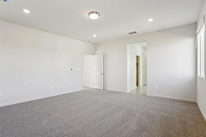 5325 Cardinal Street, Antioch, California 94509