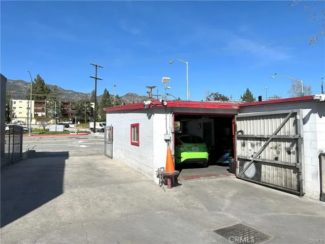 3202 Honolulu Ave, Glendale, California 91214