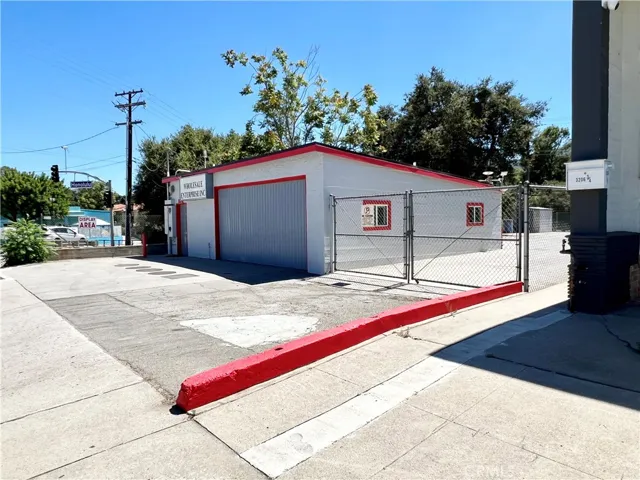 3202 Honolulu Ave, Glendale, California 91214