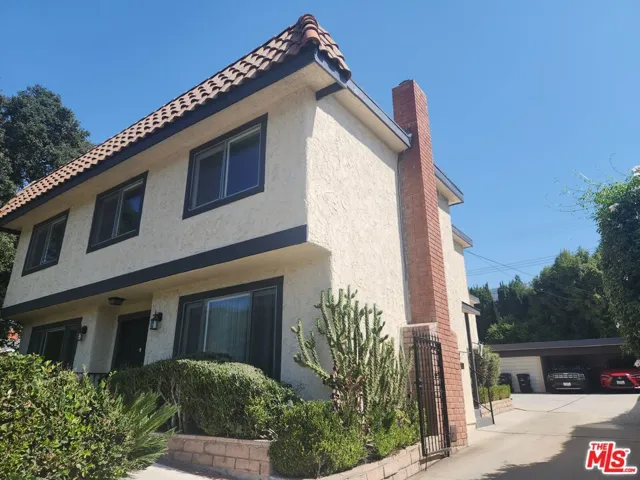 3523 Honolulu Avenue B, La Crescenta, California 91214