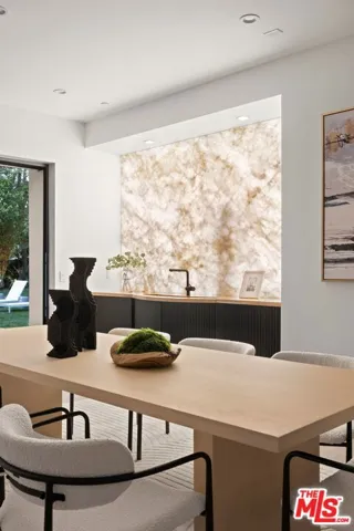 2817 Patricia Avenue, Los Angeles, California 90064