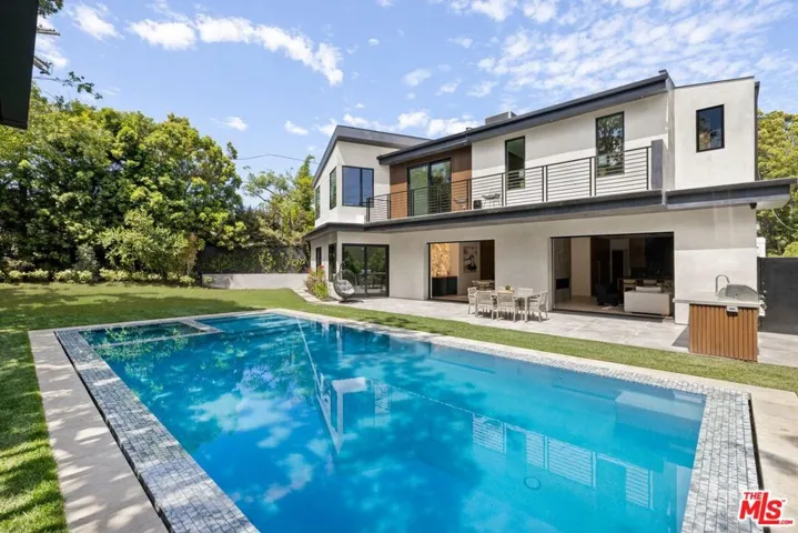 2817 Patricia Avenue, Los Angeles, California 90064