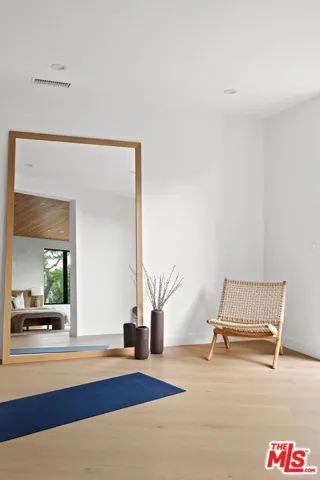 2817 Patricia Avenue, Los Angeles, California 90064