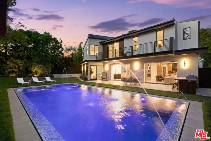 2817 Patricia Avenue, Los Angeles, California 90064