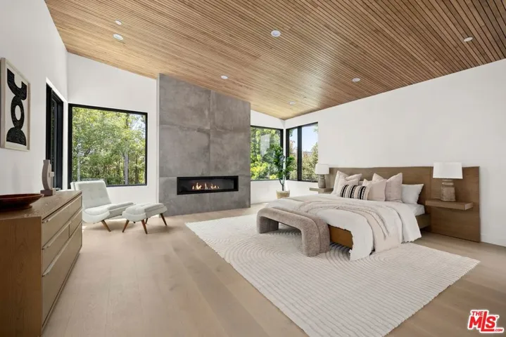 2817 Patricia Avenue, Los Angeles, California 90064