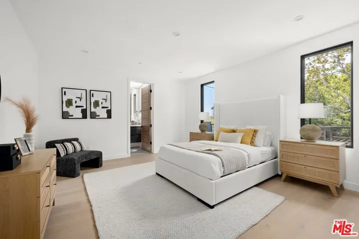 2817 Patricia Avenue, Los Angeles, California 90064