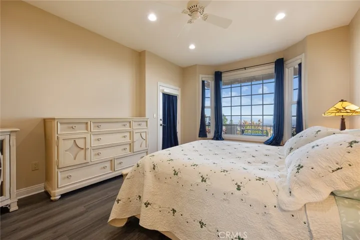884 W Highpoint Drive, Claremont, California 91711