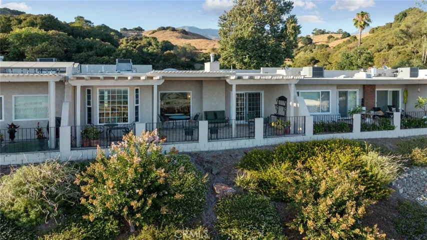 884 W Highpoint Drive, Claremont, California 91711