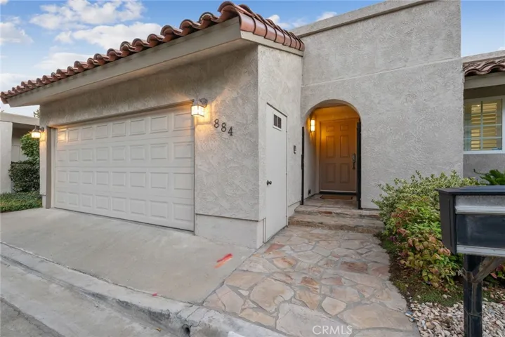 884 W Highpoint Drive, Claremont, California 91711