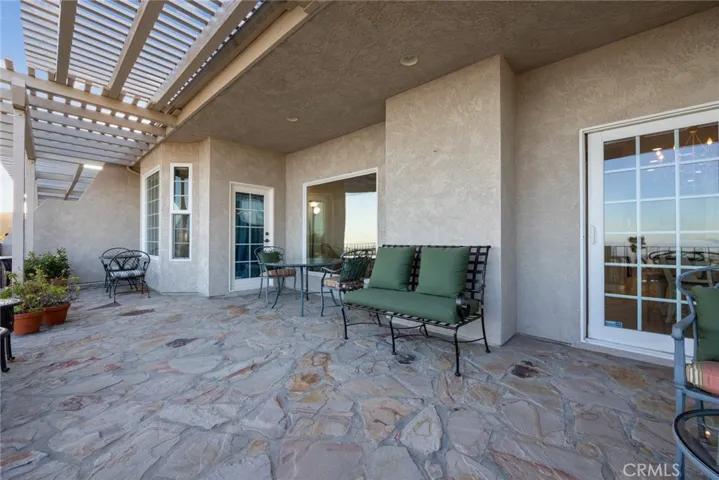 884 W Highpoint Drive, Claremont, California 91711